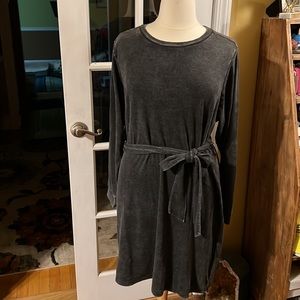 Torrid long sleeve dress w belt - sweatshirt material sz 3x